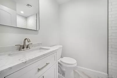 108 Maya Circle, Central Islip, NY 11722 - Photo 16