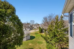 108 Maya Cir, Central Islip, NY 11722 - Photo 26