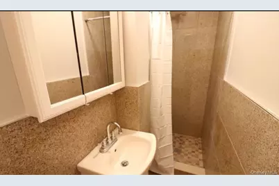 300 N 8th Street, Brooklyn, NY 11211 - Photo 10