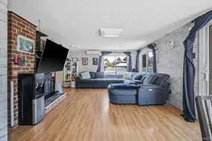 2288 3rd St, East Meadow, NY 11554 - Photo 16