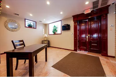 134 Jefferson Street, Inwood, NY 11096 - Photo 4