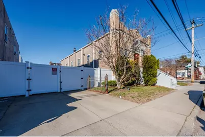 134 Jefferson Street, Inwood, NY 11096 - Photo 18
