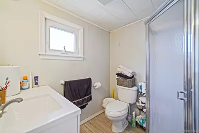 129 Bay Avenue, Patchogue, NY 11772 - Photo 8