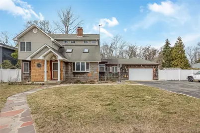 50 Bayview Avenue, East Islip, NY 11730 - Photo 2