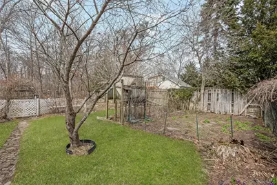 50 Bayview Avenue, East Islip, NY 11730 - Photo 6