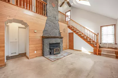 50 Bayview Avenue, East Islip, NY 11730 - Photo 24