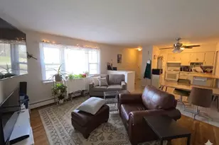 635 South St, Highland, NY 12528 - Photo 2