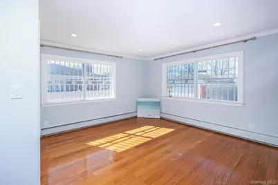 22447 76th Road, Oakland Gardens, NY 11364 - Photo 28