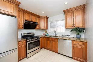 224-47 76th Rd, Oakland Gardens, NY 11364 - Photo 22