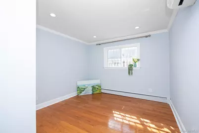 22447 76th Road, Oakland Gardens, NY 11364 - Photo 26