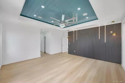 36 Jupiter Lane, Levittown, NY 11756 - Photo 10