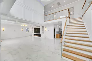 36 Jupiter Ln, Levittown, NY 11756 - Photo 4