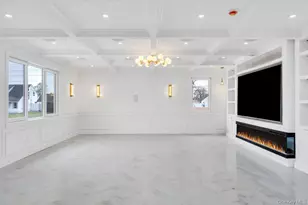 36 Jupiter Ln, Levittown, NY 11756 - Photo 6