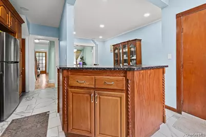 8915 88th Street, Woodhaven, NY 11421 - Photo 14