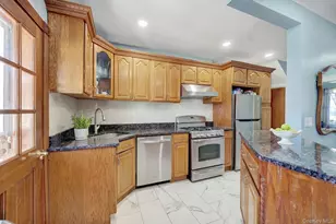 89-15 88th St, Woodhaven, NY 11421 - Photo 6