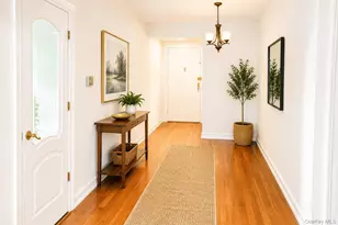 65-10 108th St, Forest Hills, NY 11375 - Photo 2
