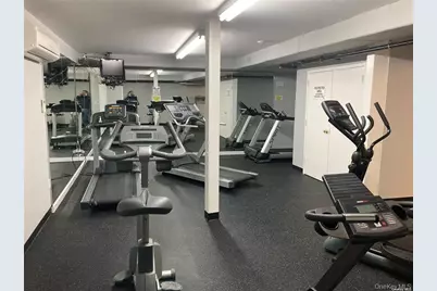 1407 Middle Road #91, Calverton, NY 11933 - Photo 6