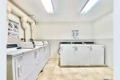 91-06 Whitney Avenue #6A, Elmhurst, NY 11373 - Photo 6