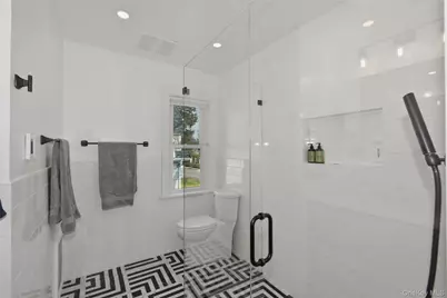 220 Sheridan Avenue, Mount Vernon, NY 10552 - Photo 32