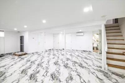 83 Arnold Court, East Rockaway, NY 11518 - Photo 14