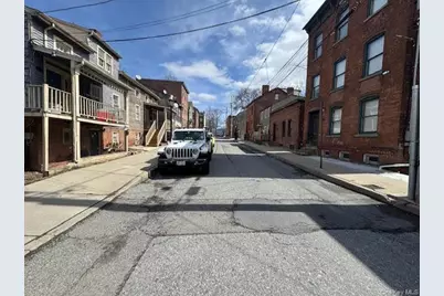 22 E Parmenter Street, Newburgh, NY 12550 - Photo 12