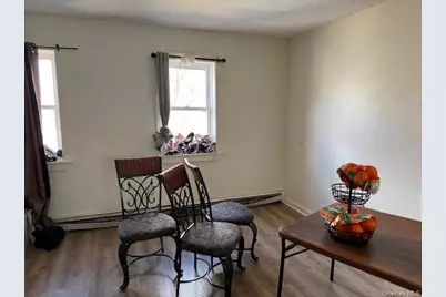 22 E Parmenter Street, Newburgh, NY 12550 - Photo 14