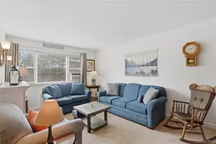 352 N State Rd, Briarcliff Manor, NY 10510 - Photo 4