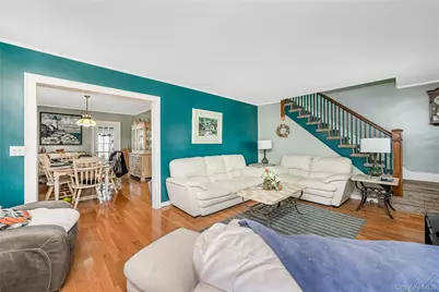 62 W 1st Street, Freeport, NY 11520 - Photo 12