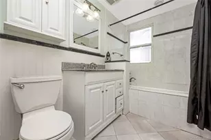 62 W 1st St, Freeport, NY 11520 - Photo 26