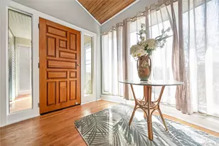 62 W 1st St, Freeport, NY 11520 - Photo 10