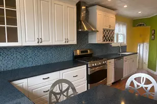 62 W 1st St, Freeport, NY 11520 - Photo 20