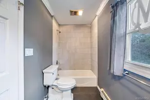 330 Edgewood Ave, Smithtown, NY 11787 - Photo 28