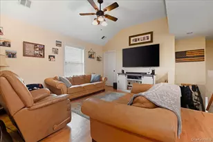 577 Waukena Ave, Oceanside, NY 11572 - Photo 18