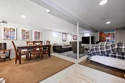 577 Waukena Avenue, Oceanside, NY 11572 - Photo 28