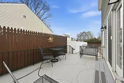 577 Waukena Avenue, Oceanside, NY 11572 - Photo 32