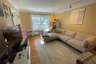 43 N Forest Ave, Rockville Centre, NY 11570 - Photo 10