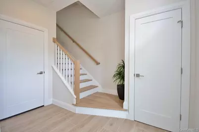 42 Andrews Lane, Sleepy Hollow, NY 10591 - Photo 2