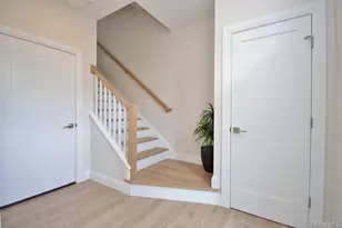 42 Andrews Ln, Sleepy Hollow, NY 10591 - Photo 2