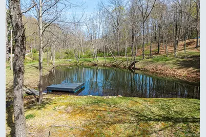 611 N Clove Road, Millbrook, NY 12545 - Photo 4