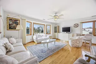 1450 Mccann Ln, Riverhead, NY 11944 - Photo 6