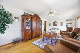 1450 Mccann Ln, Riverhead, NY 11944 - Photo 20