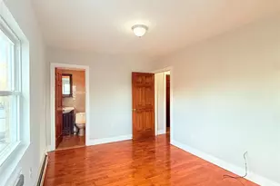 [Address not provided], Richmond Hill, NY 11419 - Photo 8