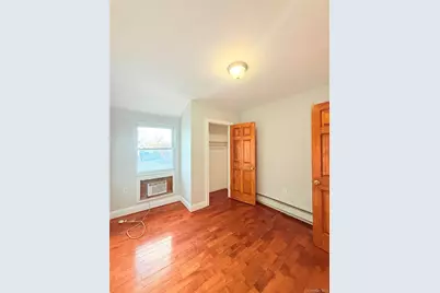 [Address not provided], Richmond Hill, NY 11419 - Photo 6
