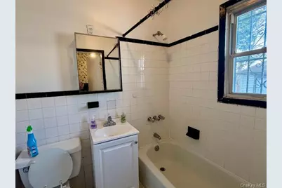 194-19 115th Avenue, Saint Albans, NY 11412 - Photo 8