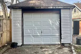 194-19 115th Ave, Saint Albans, NY 11412 - Photo 18