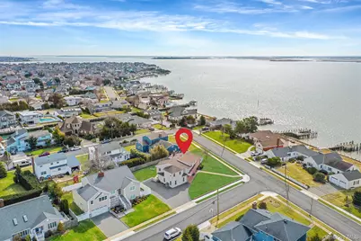 268 W Shore Drive, Massapequa, NY 11758 - Photo 44