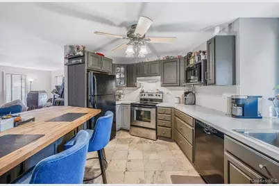 268 W Shore Drive, Massapequa, NY 11758 - Photo 28