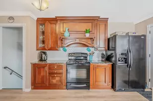 268 W Shore Dr, Massapequa, NY 11758 - Photo 8