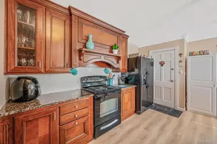 268 W Shore Dr, Massapequa, NY 11758 - Photo 10