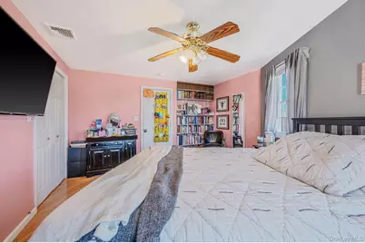 268 W Shore Drive, Massapequa, NY 11758 - Photo 12